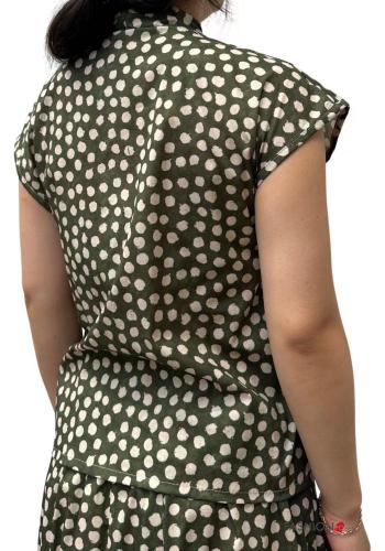 Blusa in Cotone maniche corte Fantasia pois scollo a V - ph 3