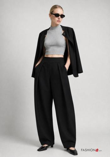 Pantalone con tasche - ph 1