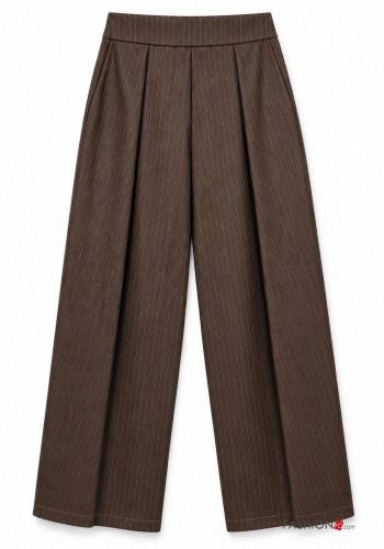 Pantalone con tasche - ph 2