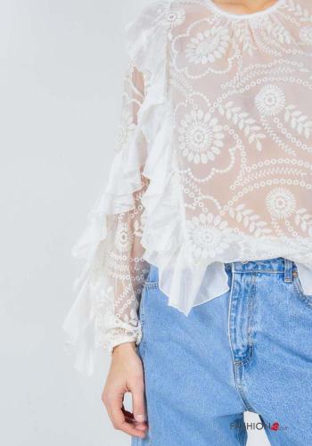 Blusa maniche lunghe girocollo Fantasia ricamata con balze - ph 2