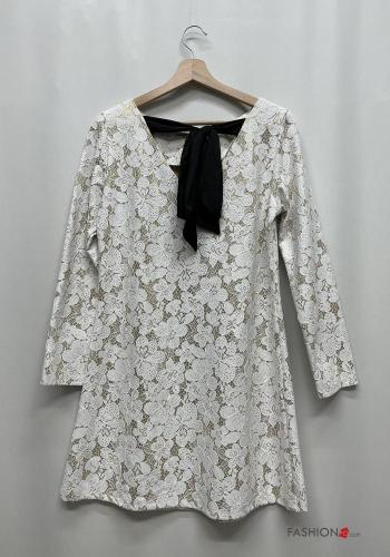 Besticktes Muster Spitze- u-boot ausschnitt rückenfrei lange ärmel Kleid aus Baumwolle mit Schleife - ph 4