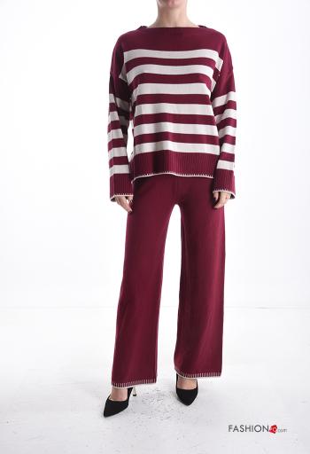 Conjunto manga comprida gola redonda às riscas com elástico