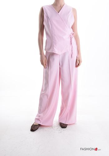 Conjunto con lazo con cuello en v