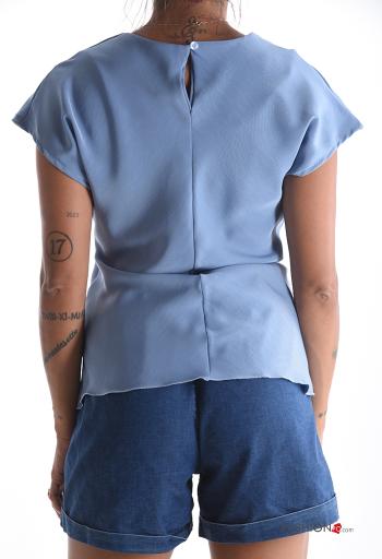 Blusa maniche corte con bottoni con nodo - ph 2