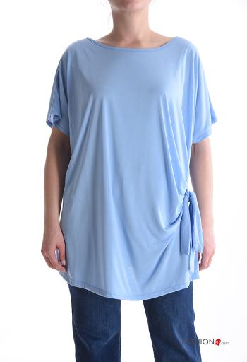 T-shirt manga corta extra grande cuello redondo con nodo