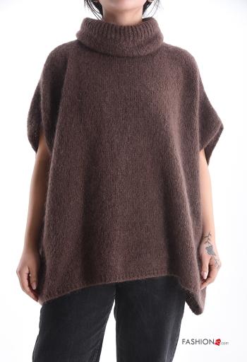 Camisola em Mohair oversize manga curta com gola subida