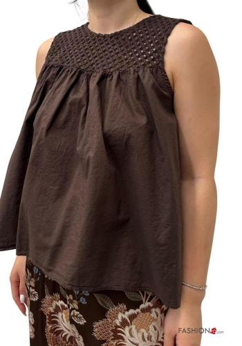 Embroidered sleeveless crew neck knitted Cotton Top