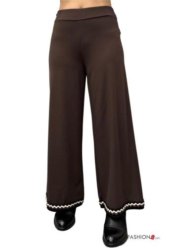 Trousers with elastic