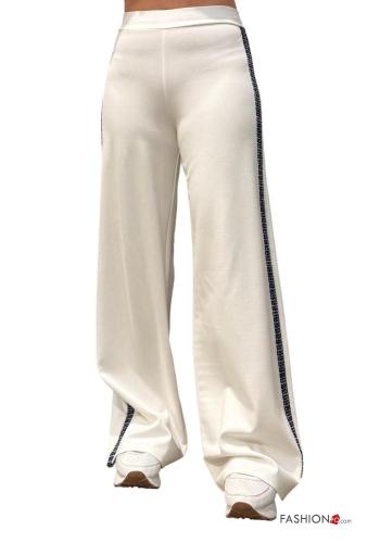 Trousers with elastic