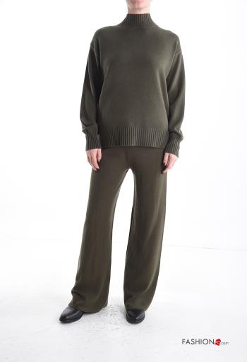 Conjunto manga comprida com gola subida com elástico