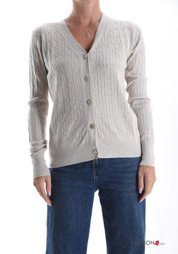 Cardigan con bottoni