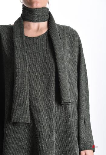 Maglione maniche lunghe girocollo con sciarpa - ph 4