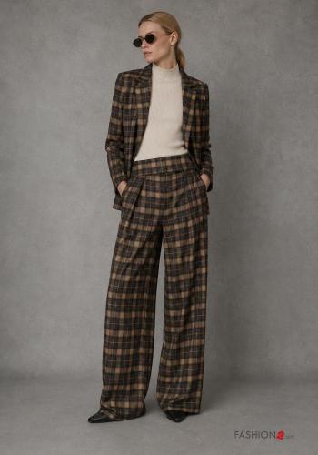 Pantalone con tasche - ph 1