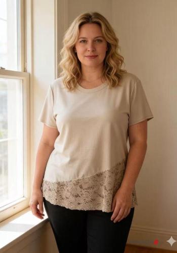 T-shirt girocollo pizzo maniche corte