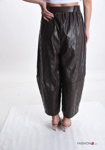 Pantalone ecopelle con cintura con tasche - ph 2