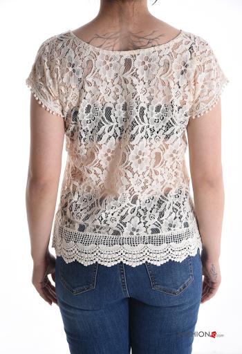 Top girocollo pizzo maniche corte Fantasia ricamata - ph 2