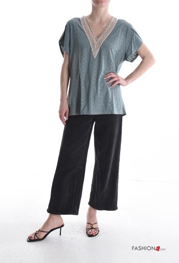 Blusa maniche corte Fantasia ricamata scollo a V - ph 5