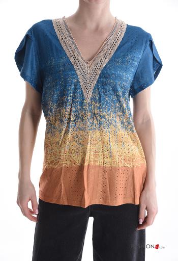 Graphic Print short sleeve Blouse with v-neck